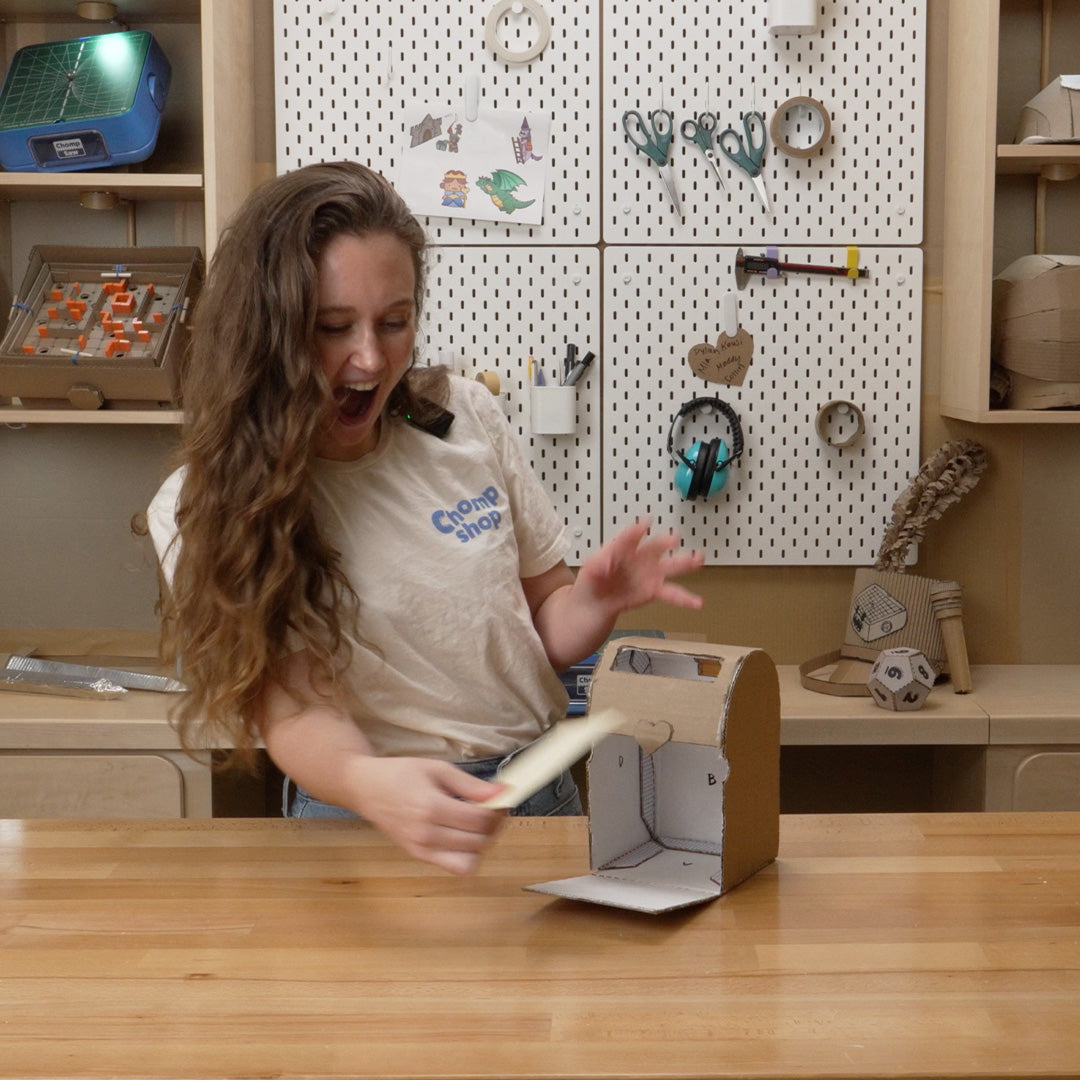 Free Pattern! Valentine's Day Postbox